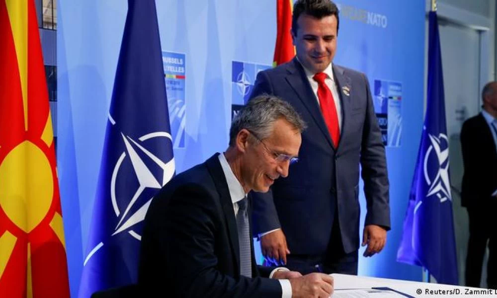 Οι "σύμμαχοι" Αμερικάνοι κάνουν δωράκι 1.269 τυφέκια M4 στα Σκόπια